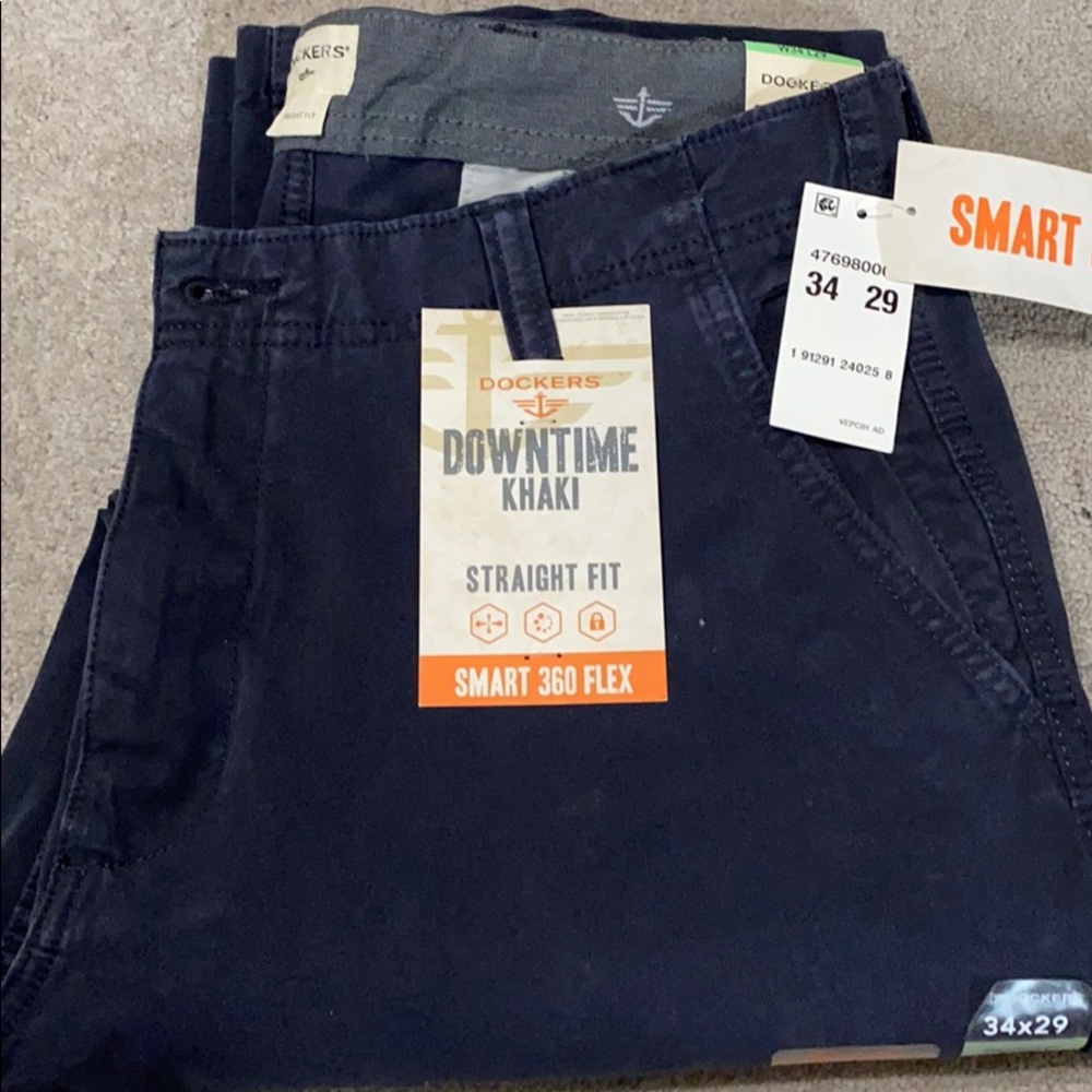Dockers NWT downtime khaki straight fit 34x29